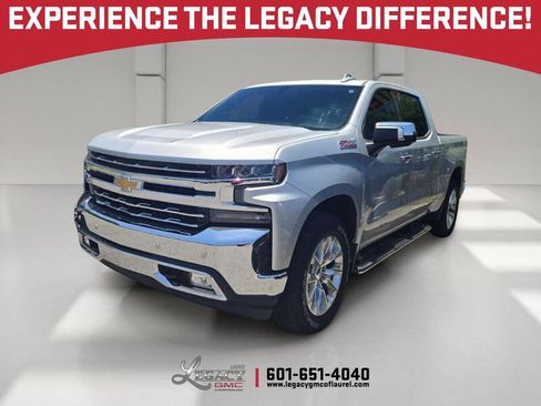 Used 2022 Chevrolet Silverado 1500 LTZ AWD/4WD image 1