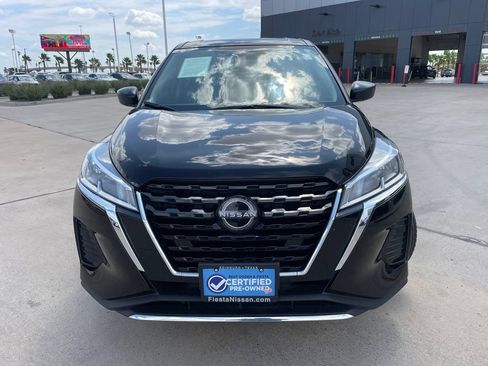 Certified 2025 Nissan Kicks Play S FWD image 2