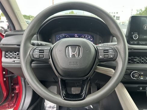 Used 2024 Honda Accord LX image 11