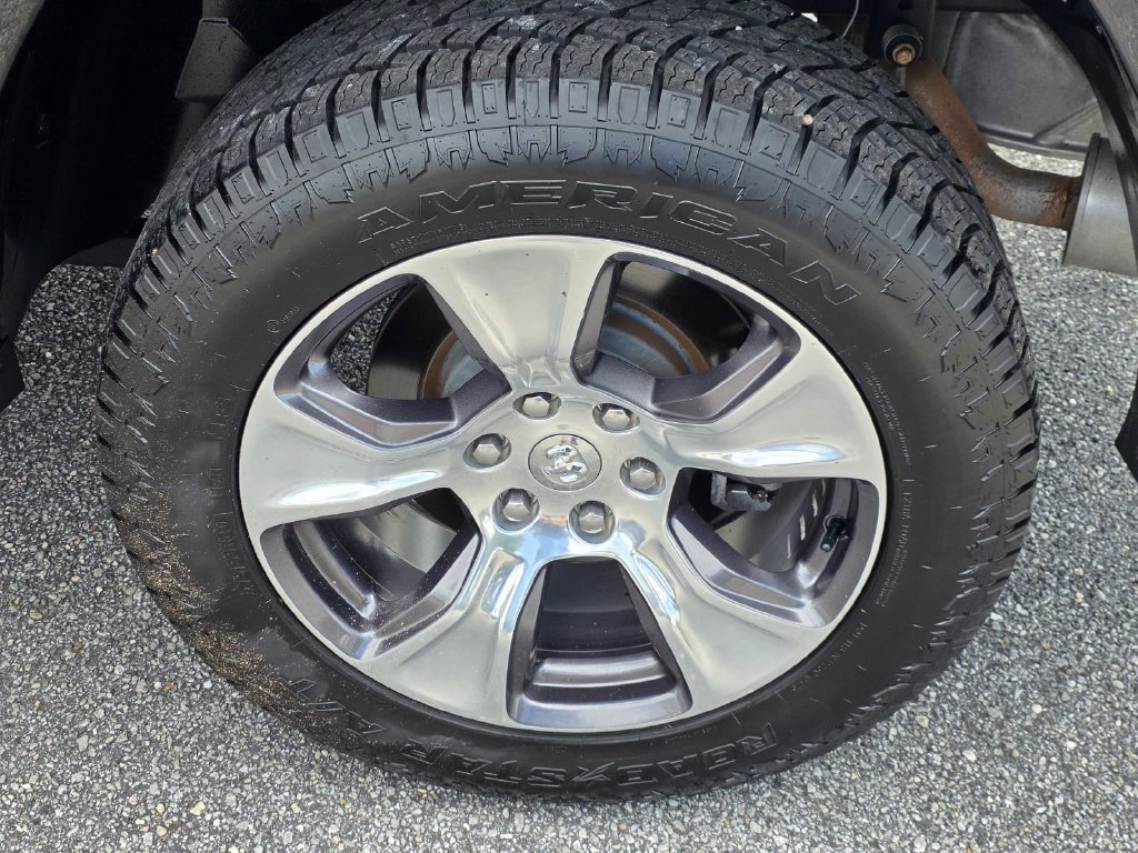 Used 2019 RAM 1500 Laramie AWD/4WD image 37