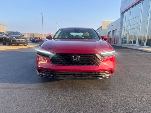 Used 2024 Honda Accord EX image 2