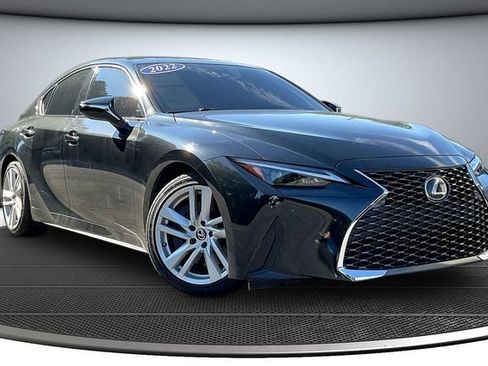 Used 2022 Lexus IS 300 w/ Accessory Package RWD image 3