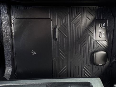 Used 2025 Toyota 4Runner TRD Off-Road image 22