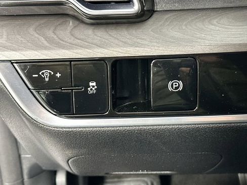 Used 2023 Kia Sportage X-Line image 24