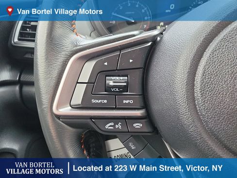Used 2021 Subaru Crosstrek 2.0i Premium AWD/4WD image 14