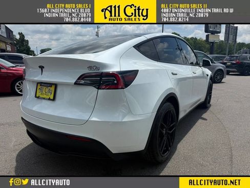 Used 2021 Tesla Model Y Long Range AWD/4WD image 7
