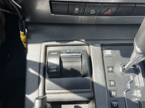 Used 2011 Jeep Liberty Sport w/ Popular Equipment Group AWD/4WD image 14