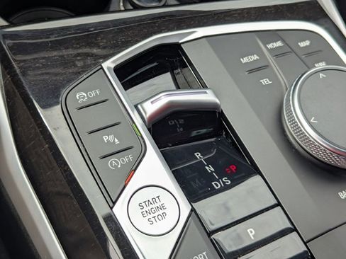 Certified 2024 BMW 330i Sedan w/ Convenience Package RWD image 12