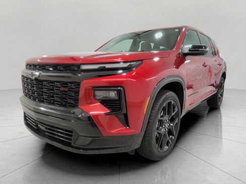Used 2024 Chevrolet Traverse RS image 13