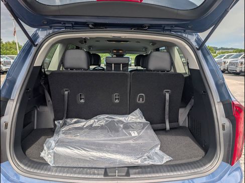 Used 2024 Kia Telluride S FWD image 22