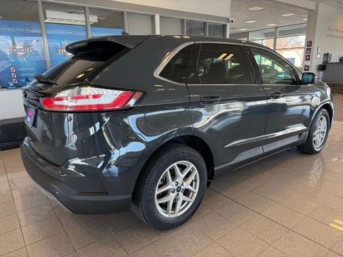 Used 2021 Ford Edge SEL image 3