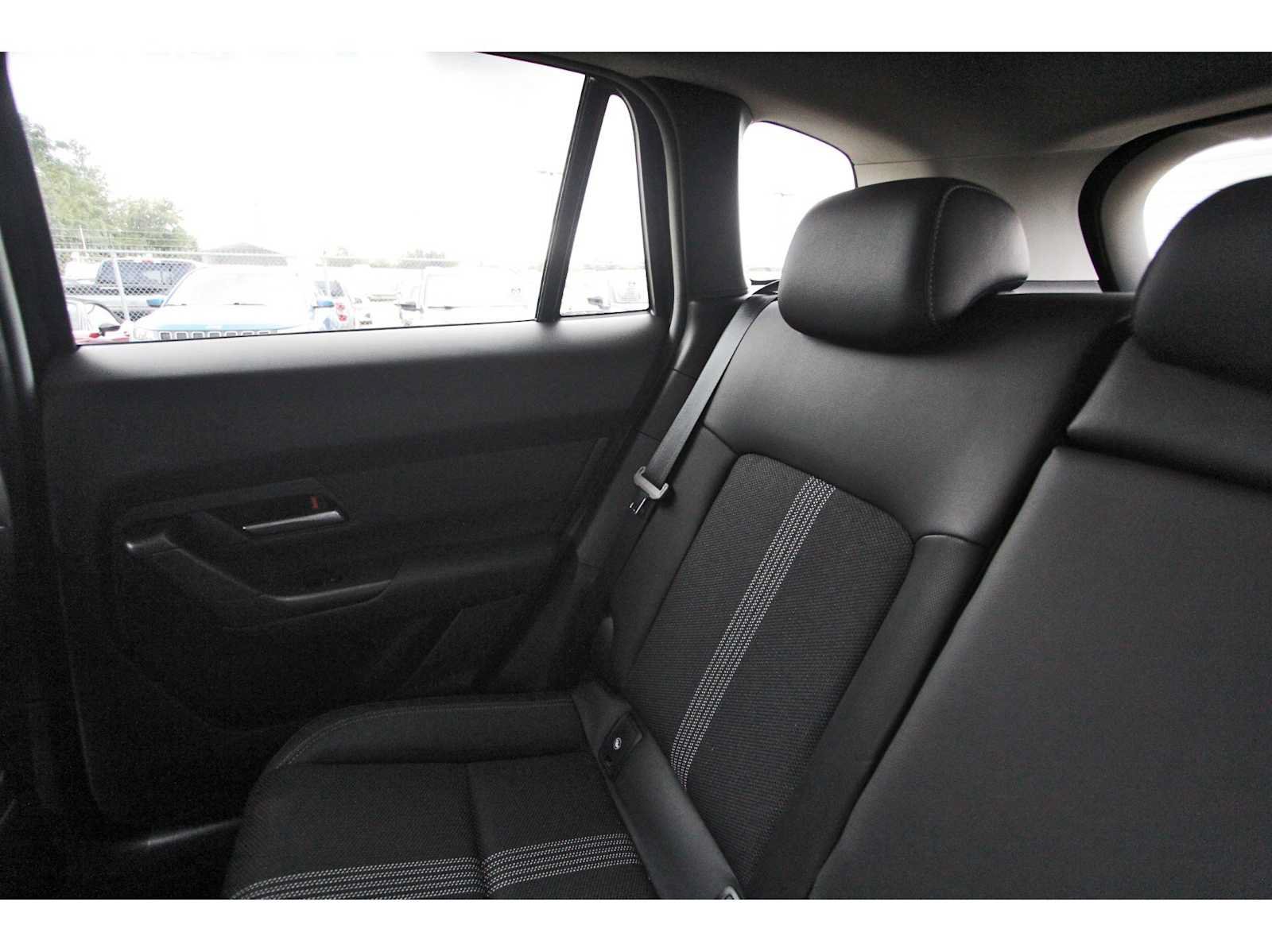 Used 2026 MAZDA CX-50 Meridian Edition AWD/4WD image 9