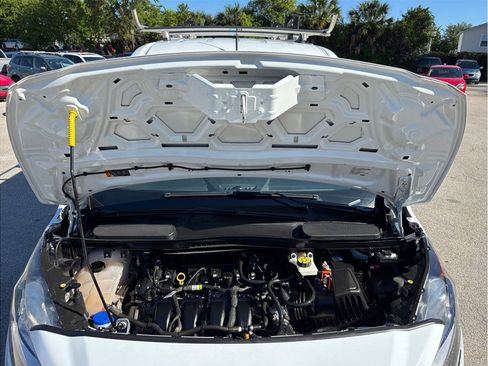 Used 2022 Ford Transit Connect XL image 39