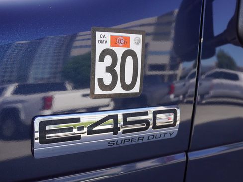 Used 2024 Ford E-450 and Econoline 450 Super Duty w/ Power Windows & Locks Group RWD image 18