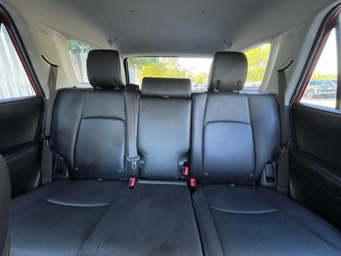 Used 2024 Toyota 4Runner TRD Off-Road Premium AWD/4WD image 31
