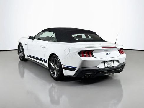 Used 2025 Ford Mustang GT Premium RWD image 5