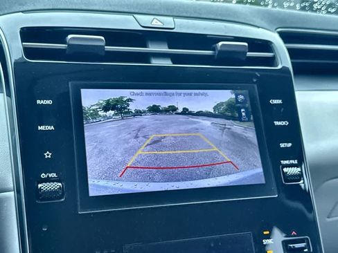 Used 2024 Hyundai Tucson SEL FWD image 19