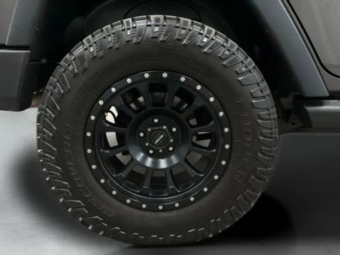 Used 2016 Jeep Wrangler Unlimited Sport w/ Quick Order Package 24S AWD/4WD image 34