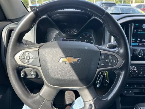 Used 2016 Chevrolet Colorado Z71 AWD/4WD image 12