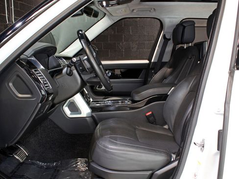 Used 2021 Land Rover Range Rover P525 Westminster Edition LWB image 35