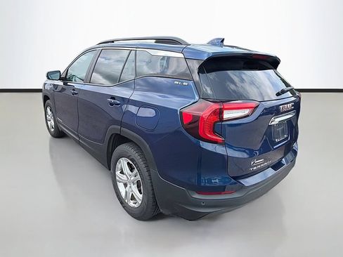Used 2022 GMC Terrain SLE w/ Driver Convenience Package AWD/4WD image 7