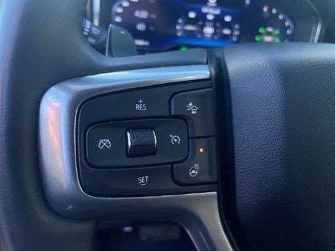 Used 2024 Chevrolet Silverado 1500 LT Trail Boss w/ Convenience Package II image 17