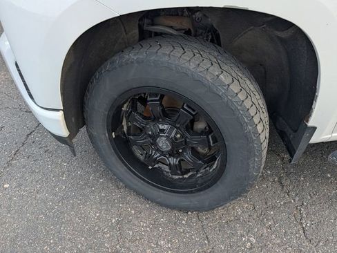 Used 2021 Chevrolet Silverado 1500 RST w/ Rally Edition AWD/4WD image 7