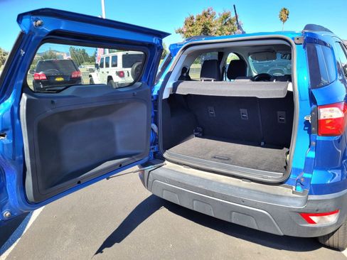 Used 2020 Ford EcoSport SE w/ SE Convenience Package image 20