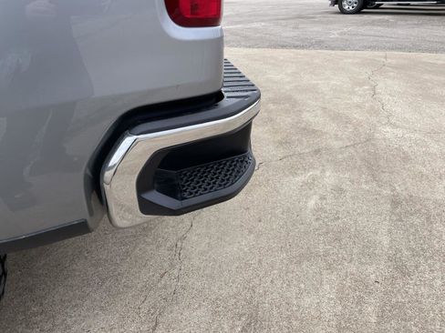 Used 2025 Chevrolet Silverado 1500 LT image 44