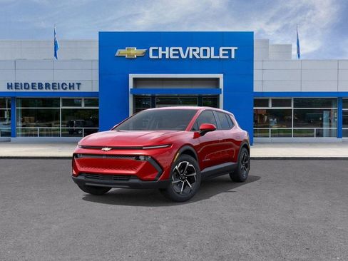 New 2026 Chevrolet Equinox EV LT image 8