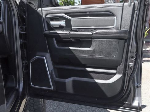 Used 2020 RAM 2500 Laramie w/ Night Edition AWD/4WD image 49