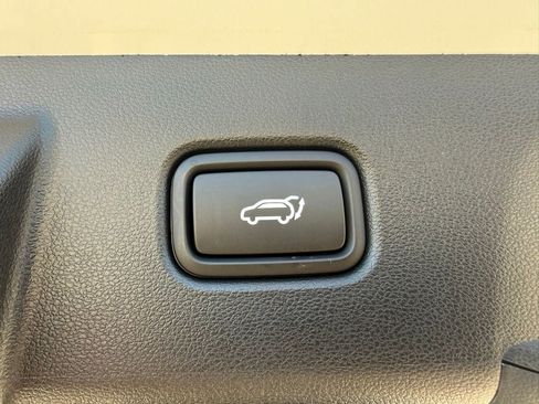 Used 2026 Hyundai Tucson Limited AWD/4WD image 35