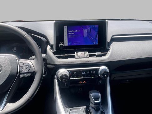 Used 2025 Toyota RAV4 XLE Premium FWD image 7