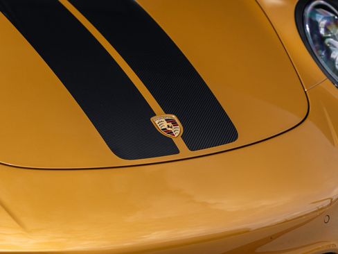 Used 2018 Porsche 911 Turbo S image 28