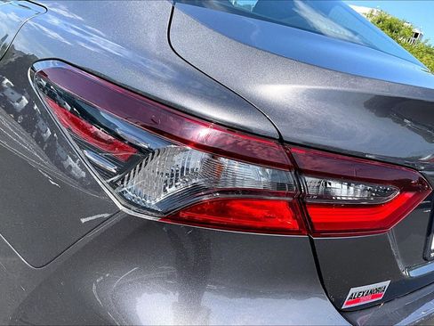 Used 2024 Toyota Camry LE w/ Convenience Package FWD image 27