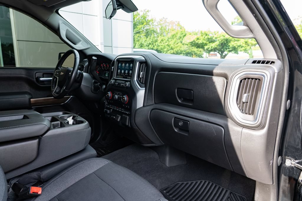 Used 2020 Chevrolet Silverado 1500 LT w/ All-Star Edition AWD/4WD image 28