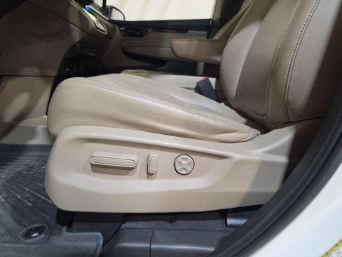 Used 2022 Honda Odyssey Touring image 14