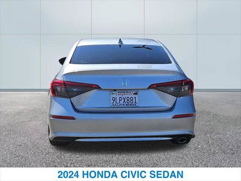 Used 2024 Honda Civic Sport image 8