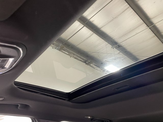 Used 2024 Jeep Grand Cherokee Altitude AWD/4WD image 19