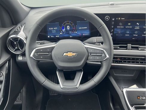 New 2026 Chevrolet Equinox LT w/ Convenience Package II image 39