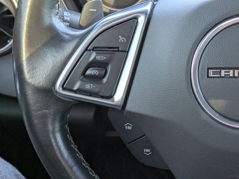 Used 2021 Chevrolet Camaro LT w/ Technology Package image 12