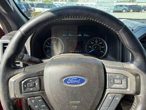 Used 2017 Ford F150 XLT w/ Equipment Group 302A Luxury AWD/4WD image 11