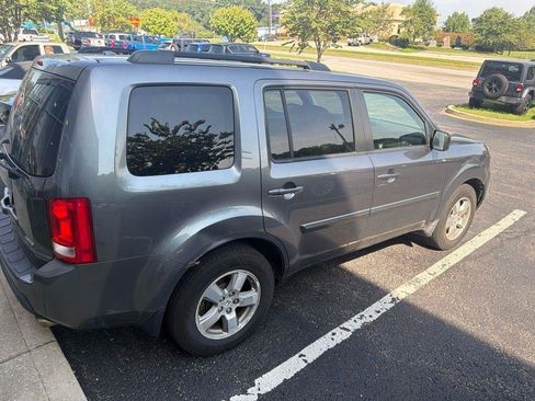 Used 2010 Honda Pilot EX-L image 10