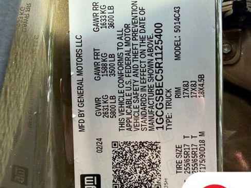 Used 2024 Chevrolet Colorado W/T RWD image 26