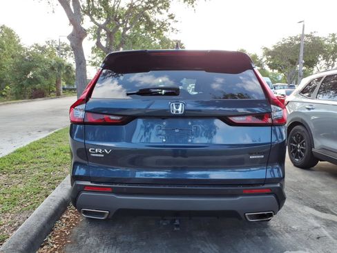 Used 2023 Honda CR-V Sport Touring image 7