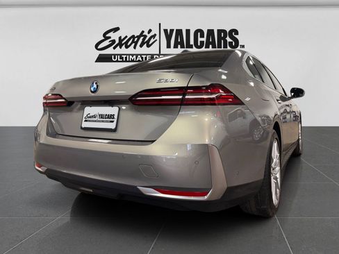 Used 2024 BMW 530i xDrive w/ Convenience Package AWD/4WD image 10