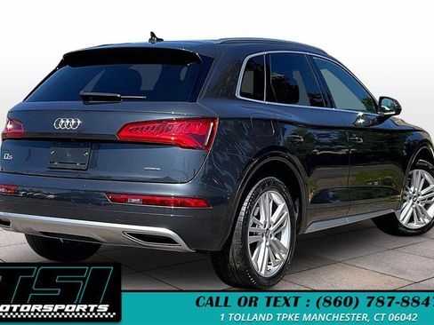 Used 2019 Audi Q5 2.0T Premium Plus w/ Premium Plus Package AWD/4WD image 2