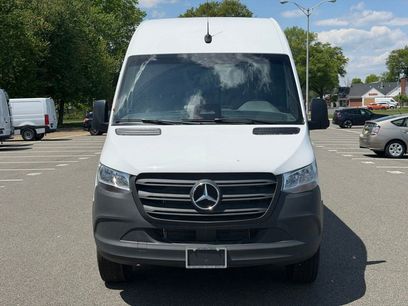 New 2025 Mercedes-Benz Sprinter 2500