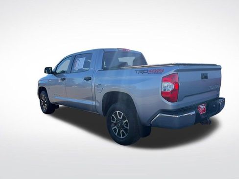 Used 2017 Toyota Tundra SR5 w/ TRD Off Road Package AWD/4WD image 4