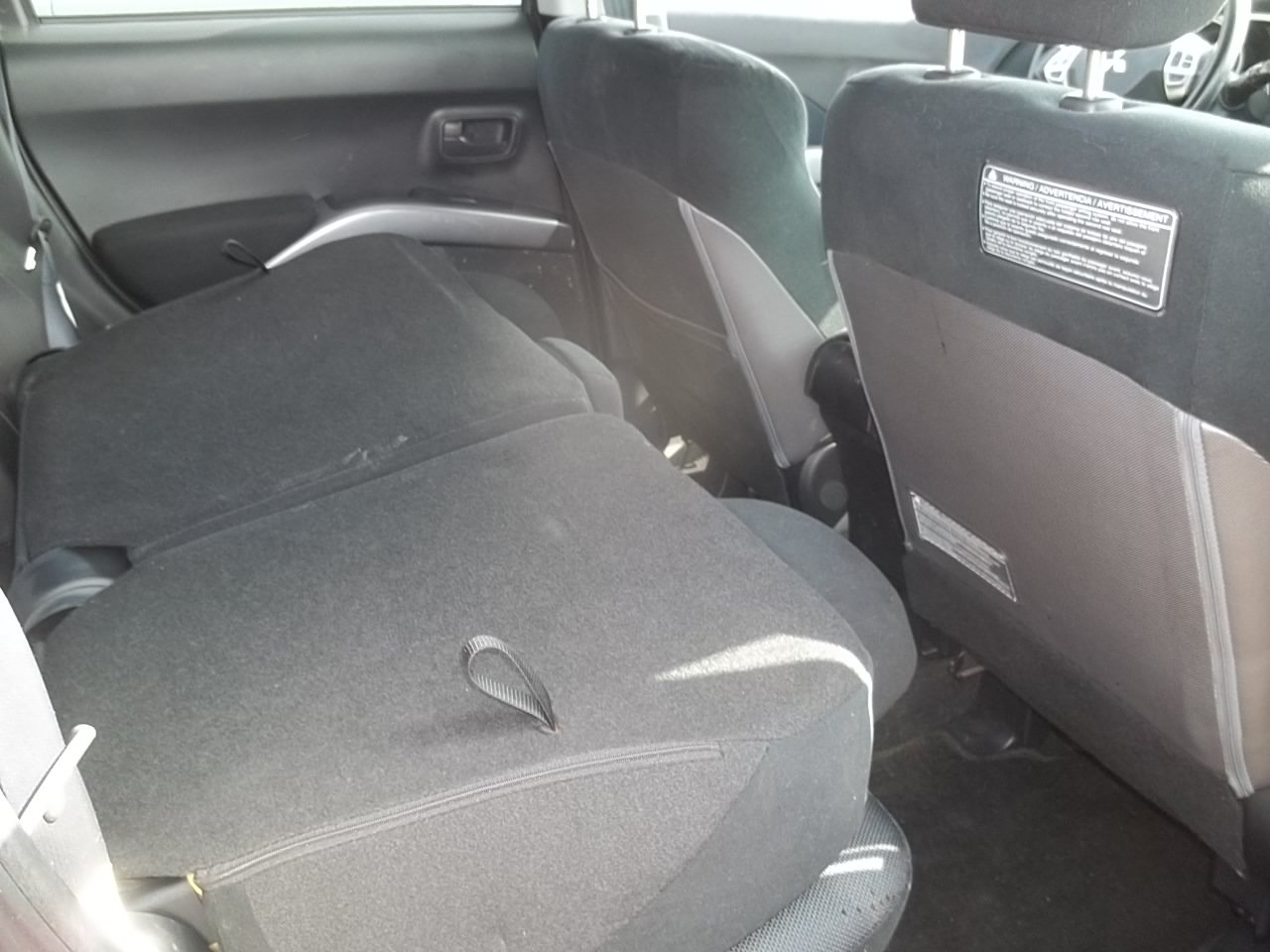 Used 2008 Mitsubishi Outlander LS FWD image 12